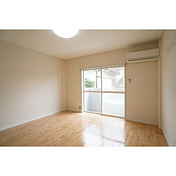 ツインズ24 101 1階1Kのリビング/ダイニング