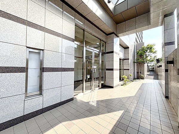 家族が毎日通るエントランスだから安心感は大切です