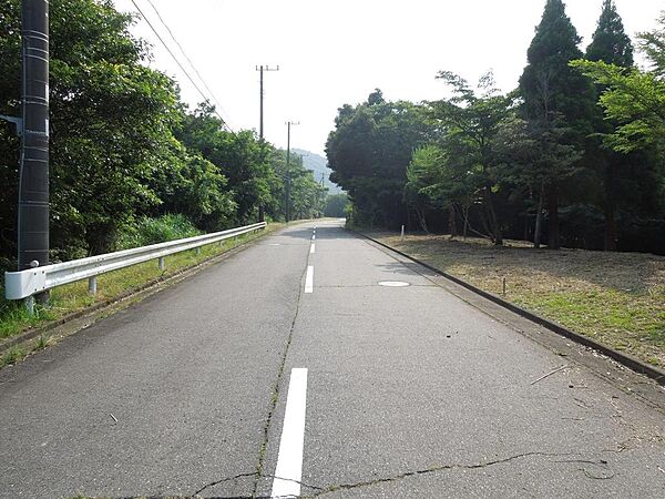東南側道路