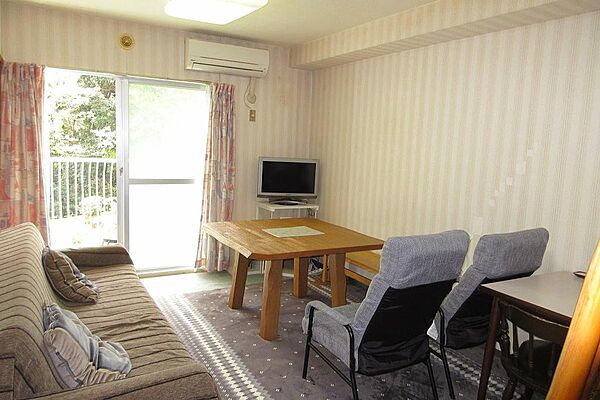 明るいお部屋です