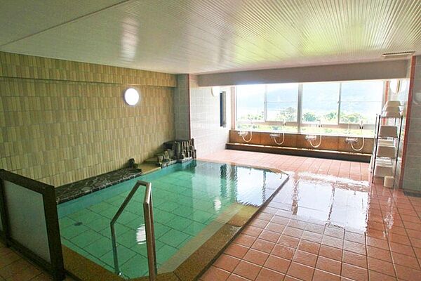 マンション温泉大浴場