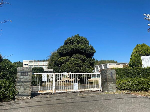 浜松市立村櫛小学校まで750ｍ