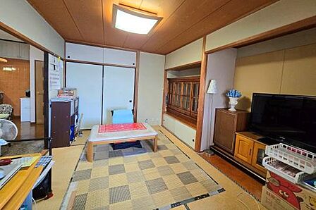 LDKと間続きの和室は襖を開ければ解放感アップです