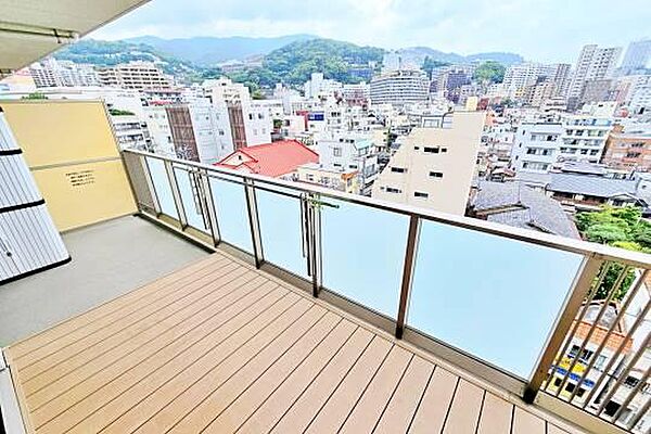 7階高層階のお部屋　海も徒歩圏で熱海を満喫できます