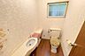 トイレ：手洗い場付きのトイレです
