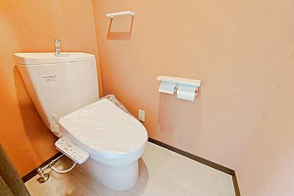 トイレはウォシュレット付きです