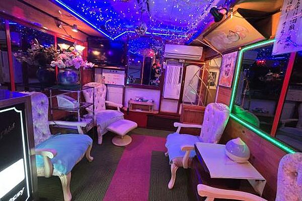 温泉も引込可能　ご自宅でゆったり温泉を堪能できます（別途引込費用要）