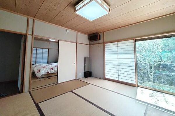 1階には和室が2部屋ございます