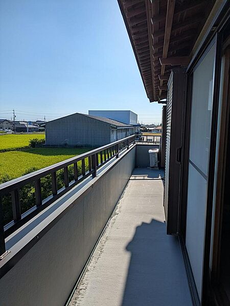 バルコニー