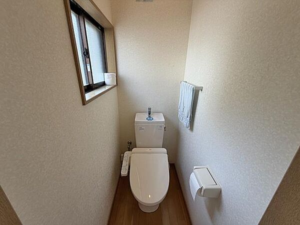 トイレを拡大表示