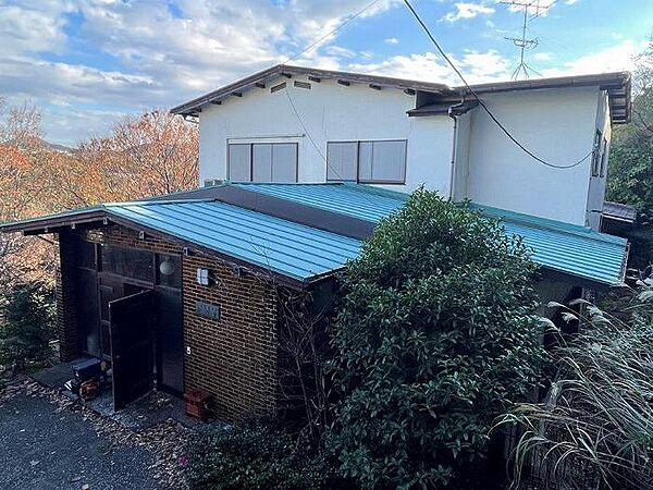 駅・病院・スーパー徒歩圏内、周辺に月極駐車場有（空確認要）