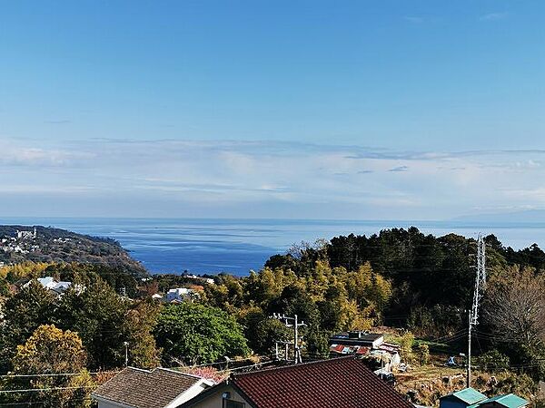 眺望　夏には海上花火大会の鑑賞が楽しめます
