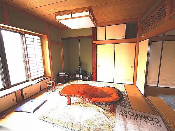 室内