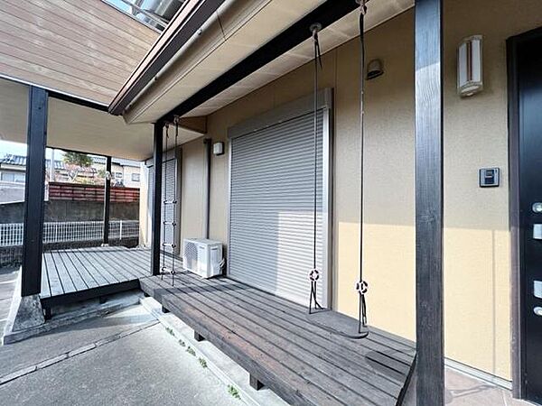 ウッドデッキ
