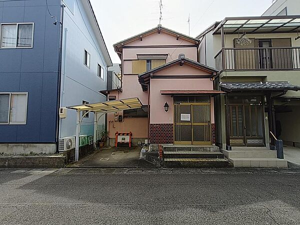 外観：322000643894
