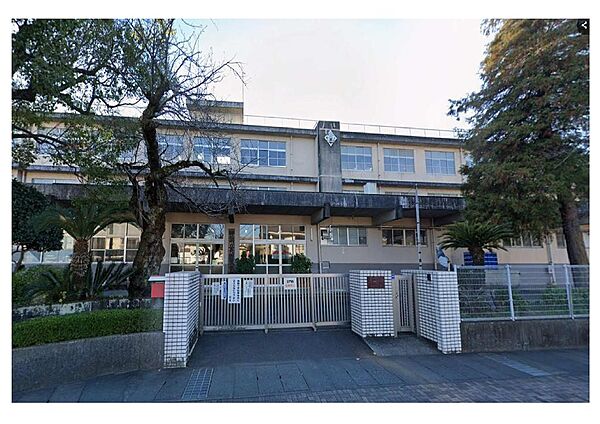 長田西小学校