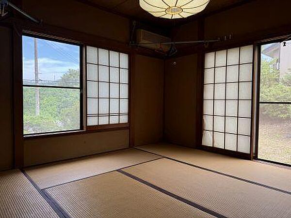 和室8帖　1階