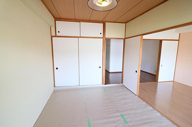 寝室