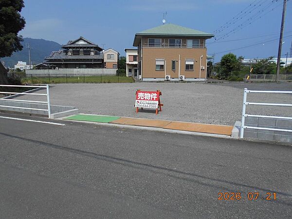 外観：322000627070