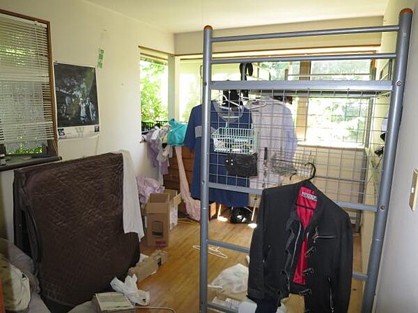 2階洋室6帖