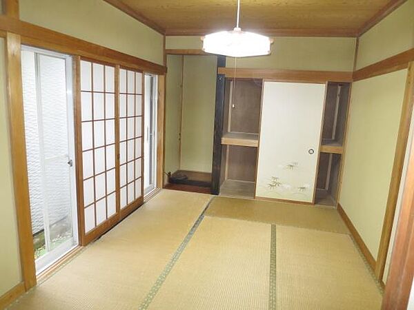 1階和室6帖
