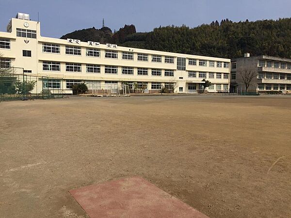 静岡市立服織中学校