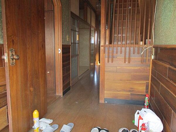 水回り住設機器リフォーム済。閑静な住宅街の好立地です。