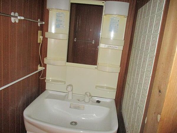 水回り住設機器リフォーム済。閑静な住宅街の好立地です。