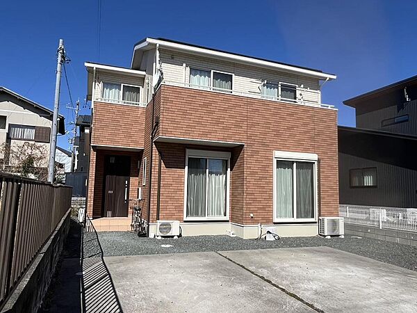 外観：322000574056