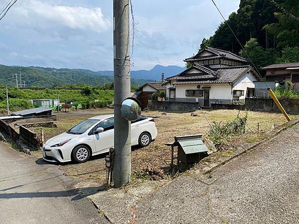 北西側より撮影