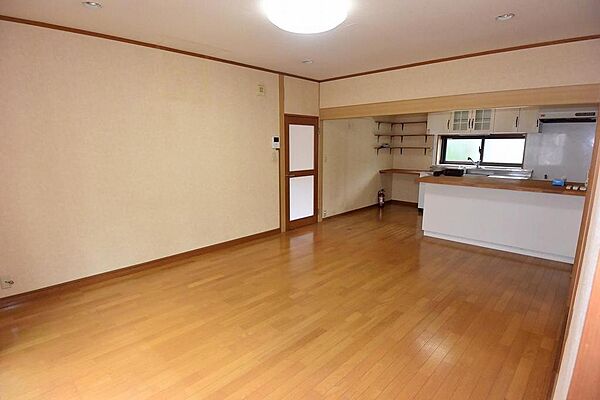 LDK　約14帖