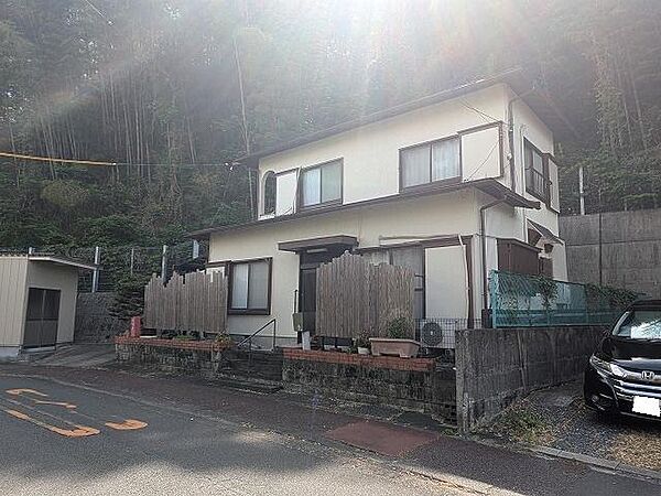間取り：322000591895