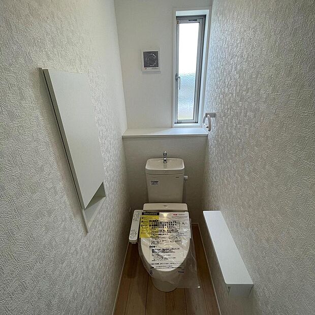 【モデルハウス】快適な生活を送るための必須アイテムとなった洗浄機能付トイレ。