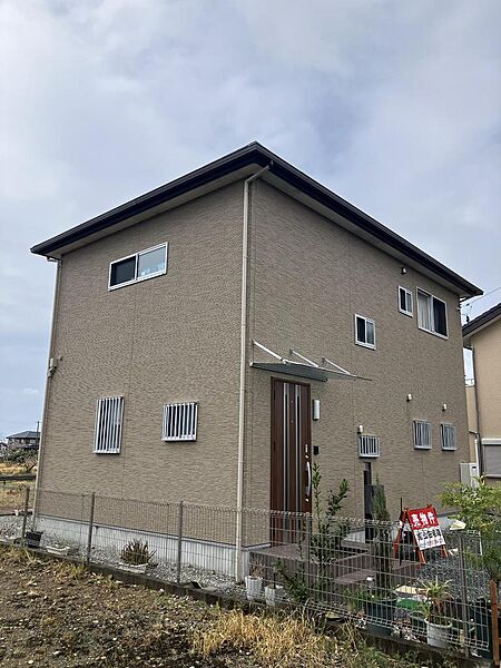 建物北側