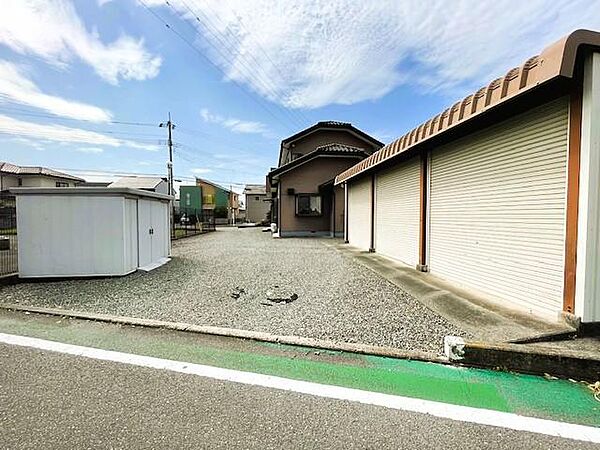 北側道路からも入れます