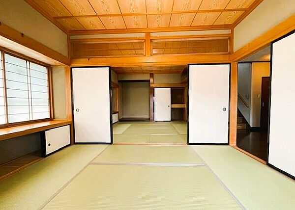 続き間の和室