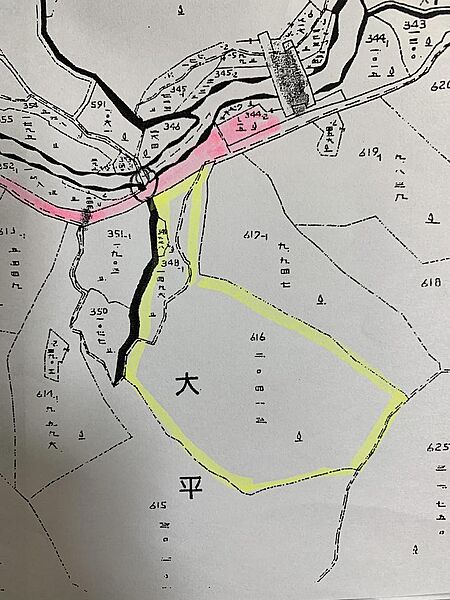 むかしの法典と言います。公図が大きすぎて入りません。