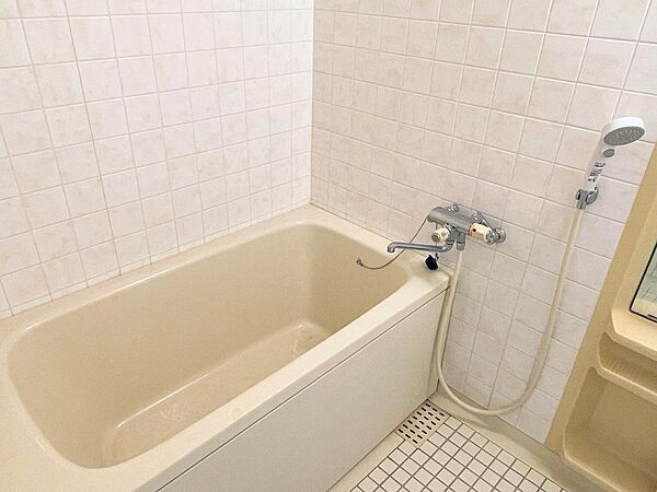 バスルーム　実際は温泉大浴場を利用されることが多いようです。