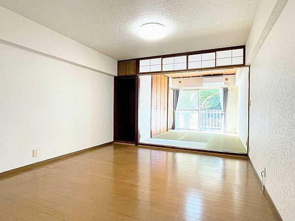 内装フルリフォーム工事完了（壁・畳・襖・床）即ご利用いただけます。