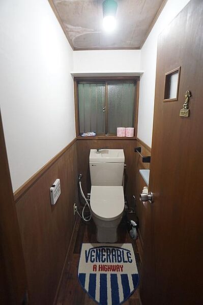 普通のトイレです。でもそれが落ち着くからいいんです。
