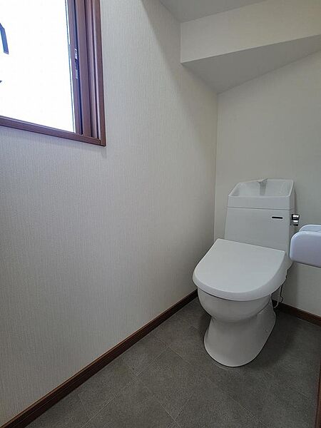 1階・2階に多機能トイレあり