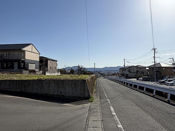 前面道路と南