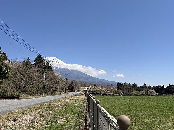 猪之頭、富士山と湧水と原風景に溢れ、素晴らしいところです。