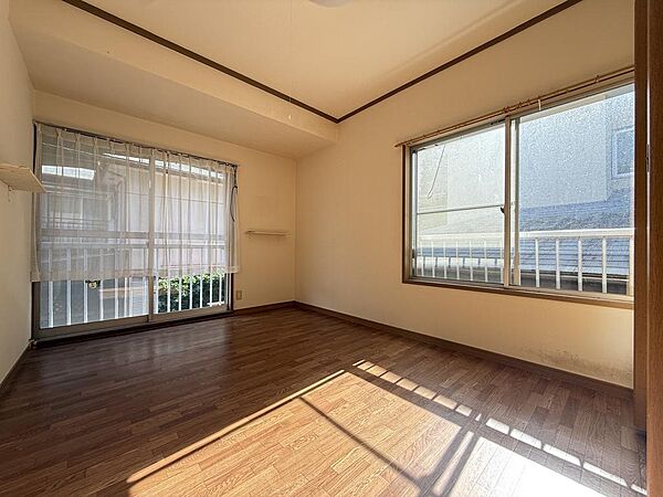 寝室を拡大表示