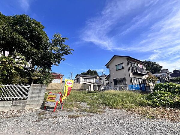 建築条件なし◆お好きなハウスメーカーで建築できます■敷地約31．5坪★倉庫や趣味用地・置き場等へ★2ｍ接道あり。