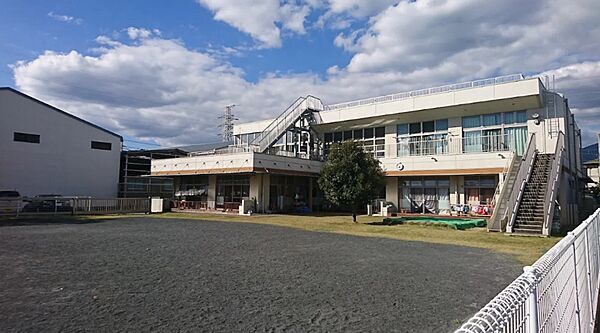 うど東こども園