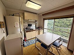 静岡県伊東市瓶山2丁目
