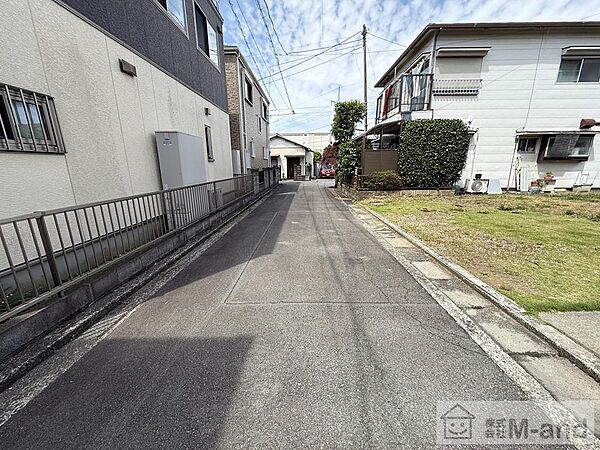 前面道路（位置指定道路）