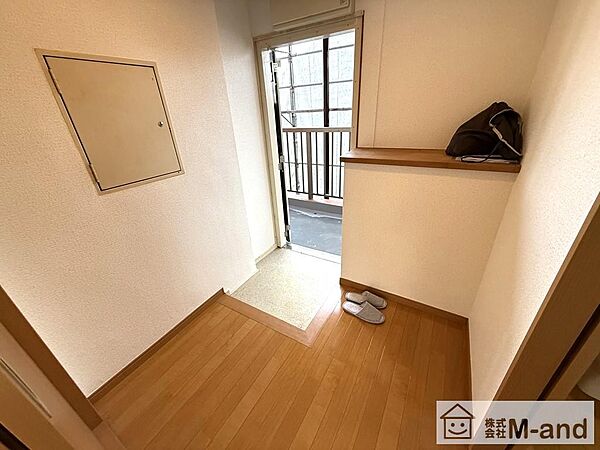 玄関・ホール
