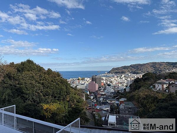 食堂横バルコニーからの眺望